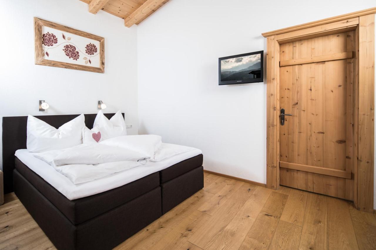 Chalets Aue Hart im Zillertal Exterior foto